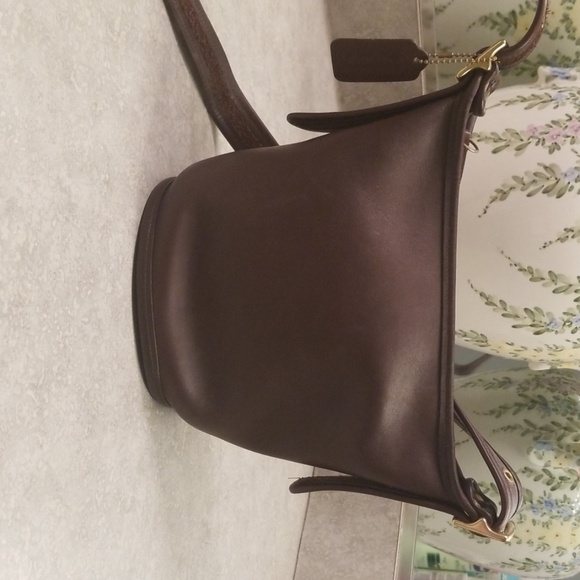 Coach Handbags - Brown coach bag Coach Handbags - Brown coach bag